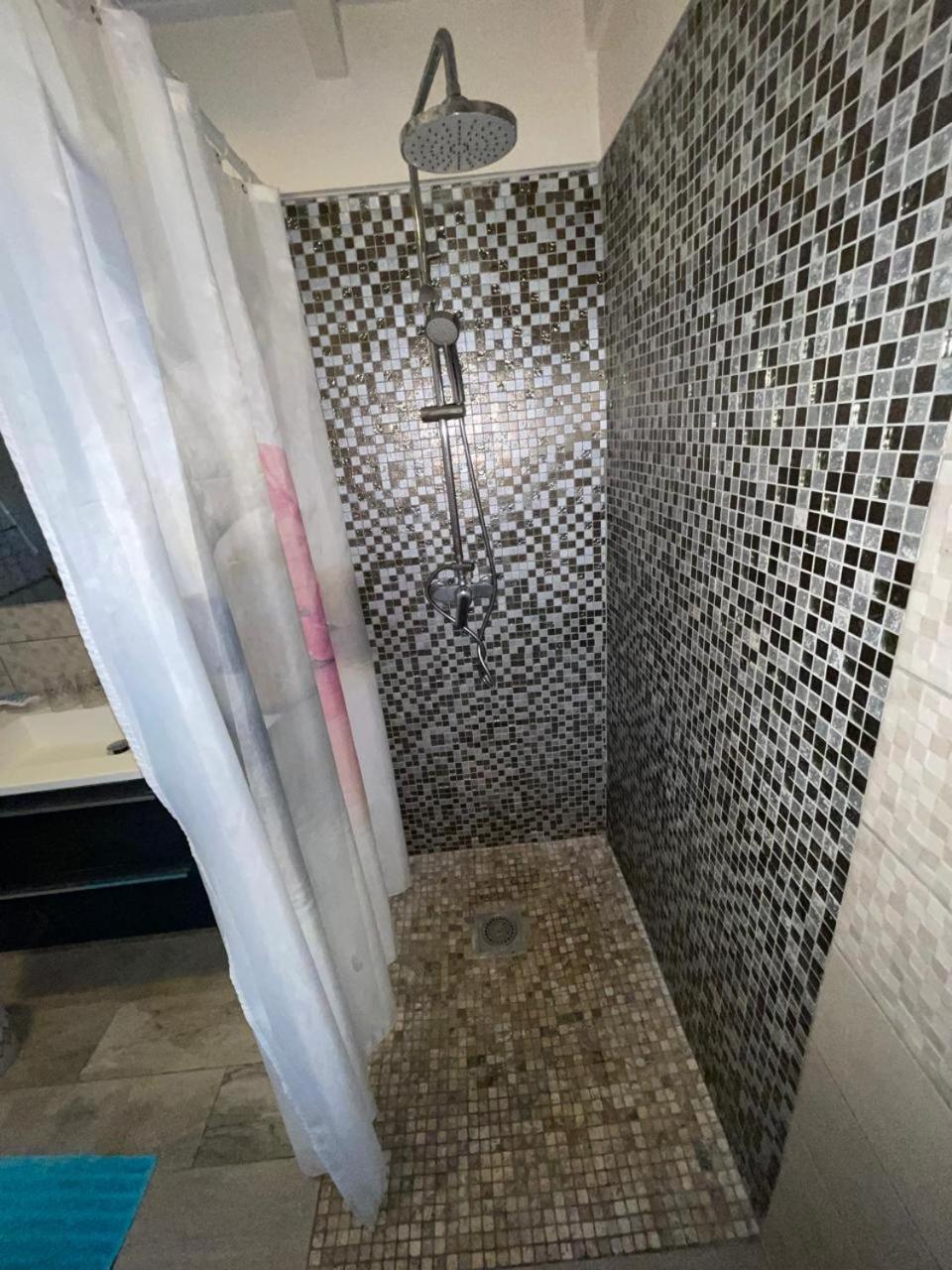 Locakaz Apartment Сен-Ан Екстериор снимка